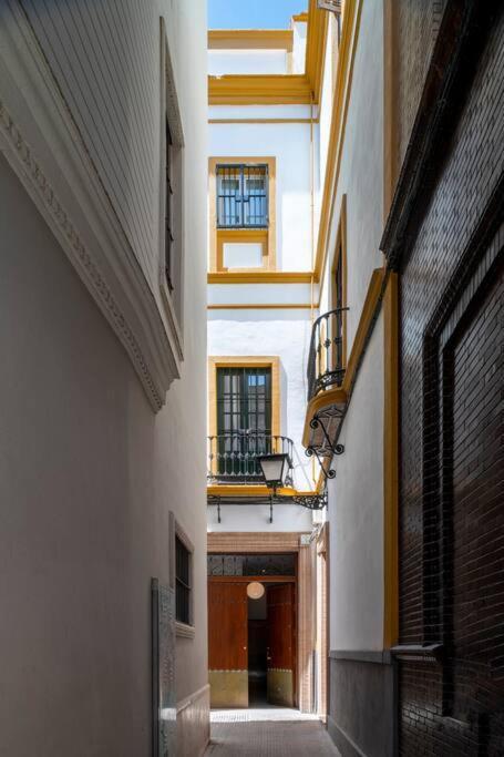 San Buenaventura Apartment 13 Seville Exterior photo